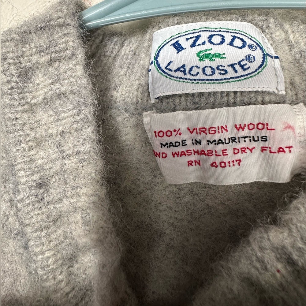 🐊Lacoste Izod vintage 100% virgin wool children's sweater grey heather XS 3-4 - Picture 3 of 3